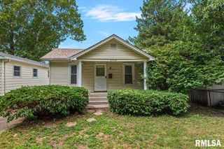 2709 S STATE Street, Springfield, IL 62704
