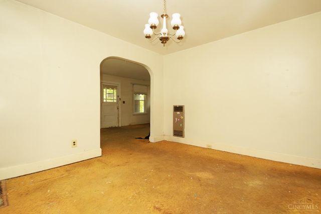 743 Clanora Drive, Cincinnati, OH 45205