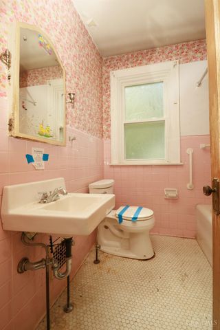 743 Clanora Drive, Cincinnati, OH 45205