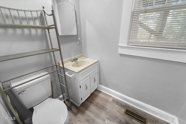 615 Buckner Street, Bristol, VA 24201