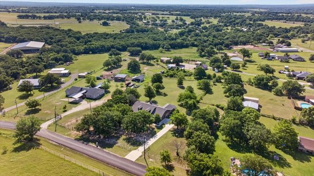 108 La Arroya Drive, Weatherford, TX 76088
