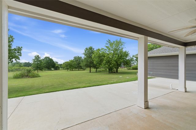 108 La Arroya Drive, Weatherford, TX 76088