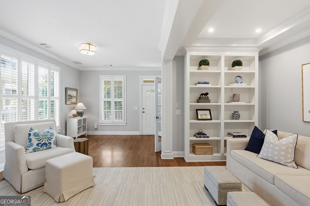 1085 Davis Circle NW R, Atlanta, GA 30318 — photo 3