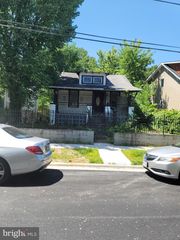 3407 NEWTON ST, Mount Rainier, MD 20712