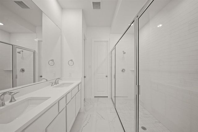 332 Fields Lane, Montgomery, TX 77316