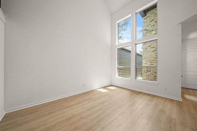 332 Fields Lane, Montgomery, TX 77316