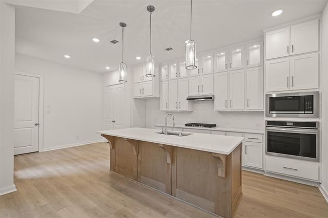 332 Fields Lane, Montgomery, TX 77316