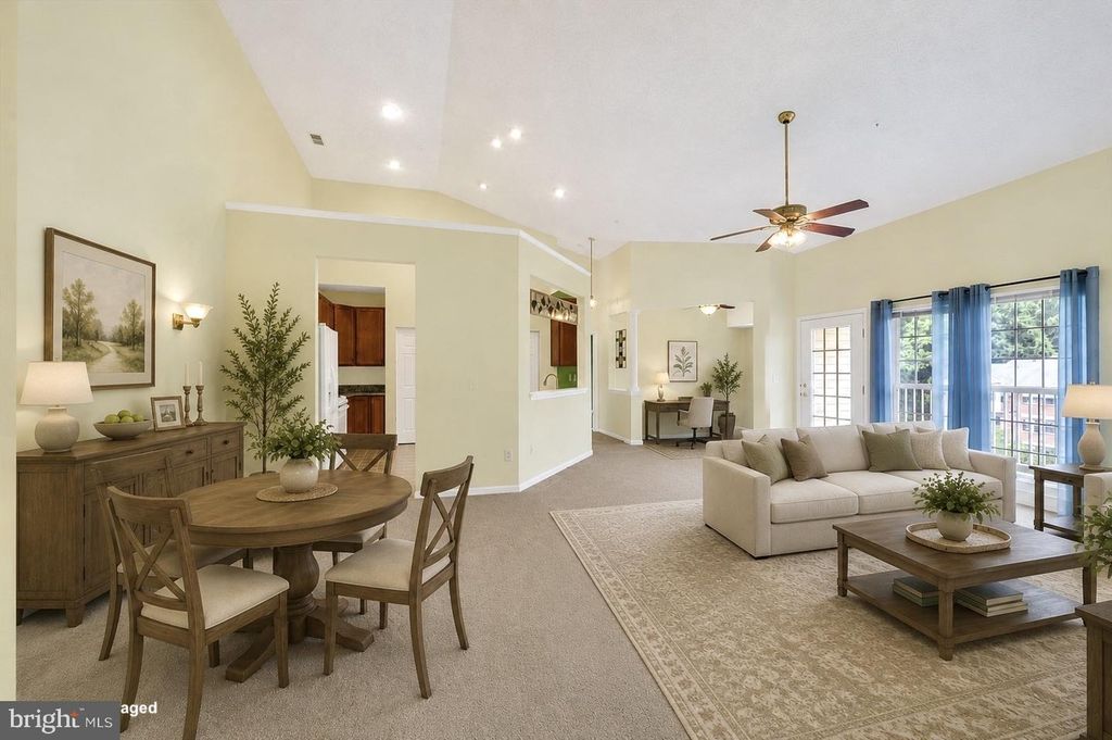 Image 10 of property listing at 105-K SUNSHINE CT #K, Forest Hill, MD 21050