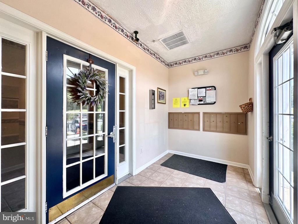 Image 4 of property listing at 105-K SUNSHINE CT #K, Forest Hill, MD 21050