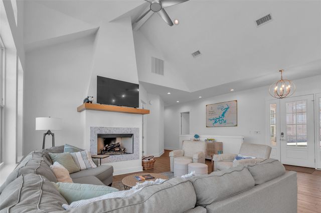 2147 Trail Ridge 2, Graford, TX 76449