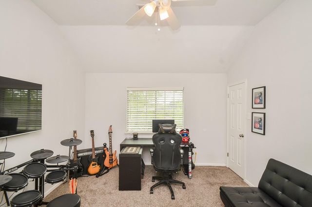 1903 Tall Gum Drive, Fresno, TX 77545