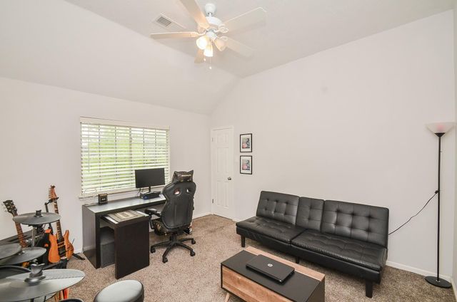 1903 Tall Gum Drive, Fresno, TX 77545