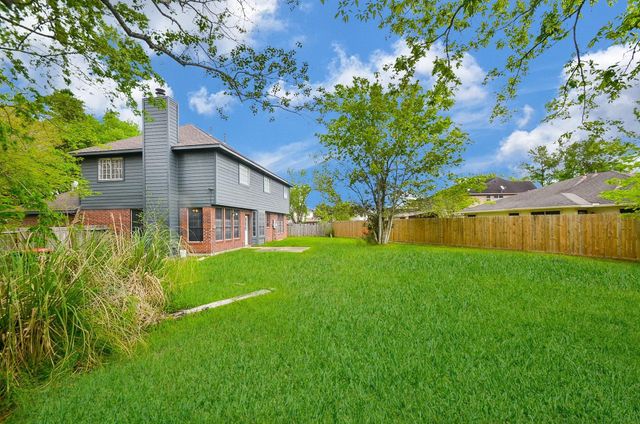 1903 Tall Gum Drive, Fresno, TX 77545