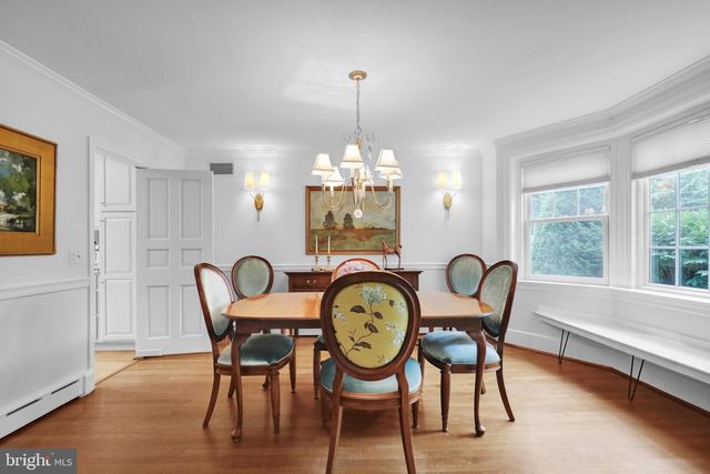 1323 QUARRY LN, Lancaster, PA 17603