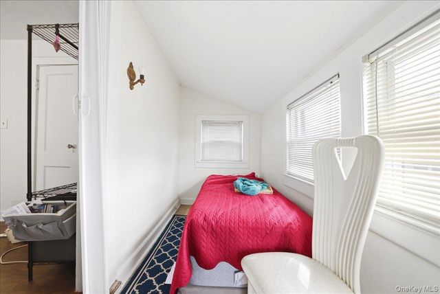 421 Dunham Avenue, Mount Vernon, NY 10553