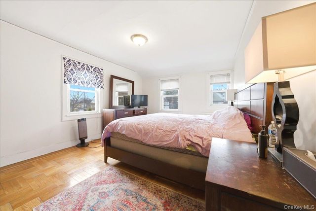 421 Dunham Avenue, Mount Vernon, NY 10553