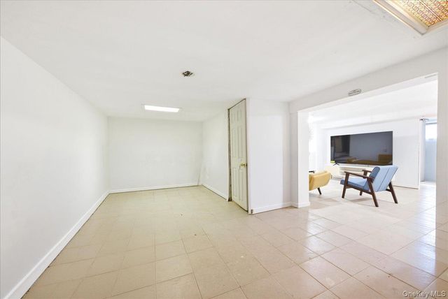 421 Dunham Avenue, Mount Vernon, NY 10553