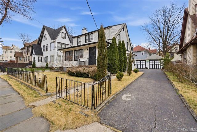 421 Dunham Avenue, Mount Vernon, NY 10553