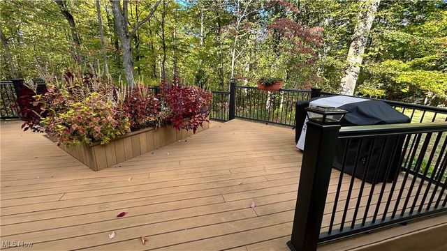 70 Crown Point, Geneva, OH 44041