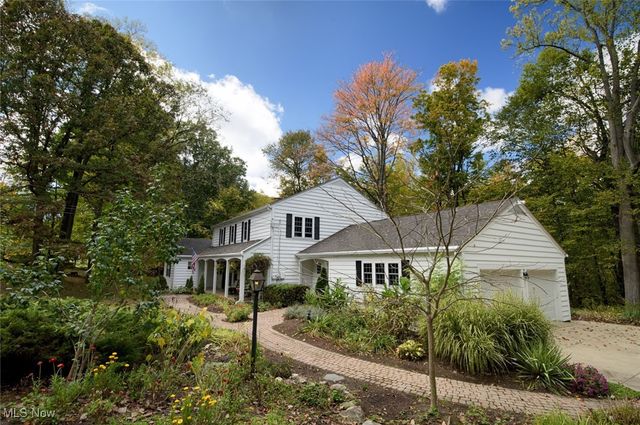 70 Crown Point, Geneva, OH 44041