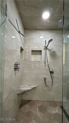 70 Crown Point, Geneva, OH 44041