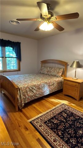 70 Crown Point, Geneva, OH 44041