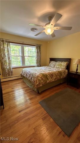 70 Crown Point, Geneva, OH 44041