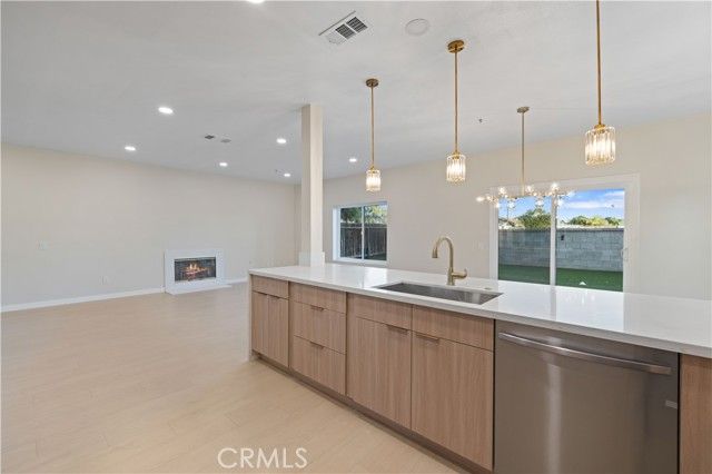 13980 Ginger Lane, San Fernando, CA 91340