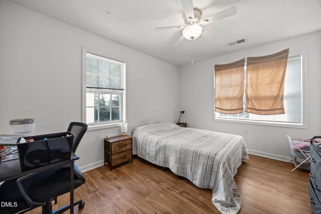 1303 Kent Road 204, Raleigh, NC 27606