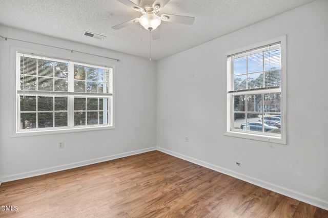 1303 Kent Road 204, Raleigh, NC 27606