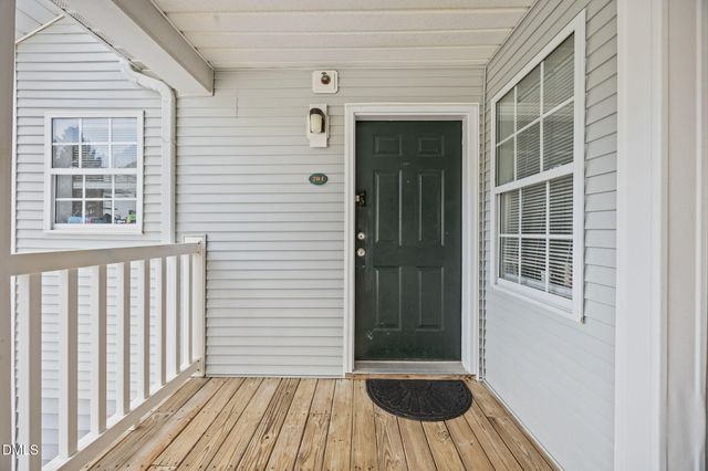 1303 Kent Road 204, Raleigh, NC 27606