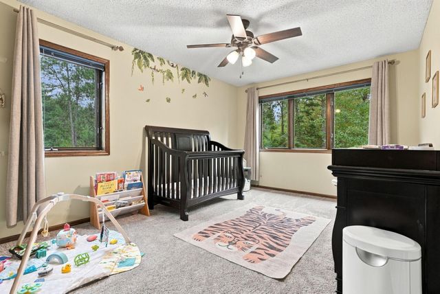 6668 Crackleberry Trail, Woodbury, MN 55129