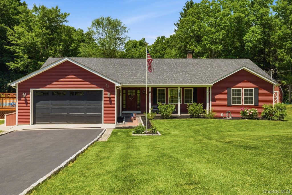 17 Fowler Avenue, Cortlandt Manor, NY 10567