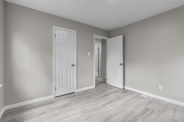 12866 Toepfer Road, Warren, MI 48089