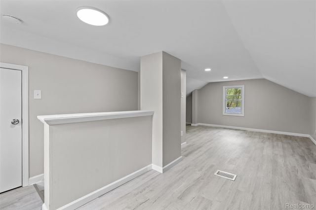 12866 Toepfer Road, Warren, MI 48089