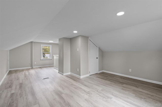 12866 Toepfer Road, Warren, MI 48089