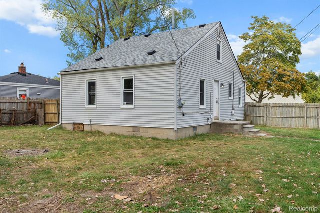 12866 Toepfer Road, Warren, MI 48089