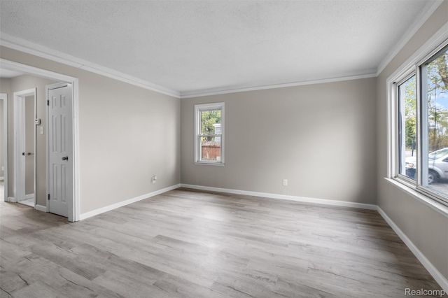 12866 Toepfer Road, Warren, MI 48089