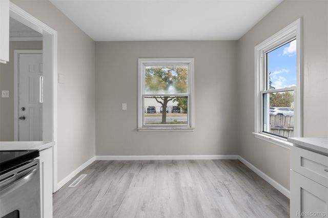 12866 Toepfer Road, Warren, MI 48089