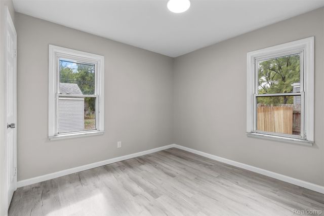 12866 Toepfer Road, Warren, MI 48089