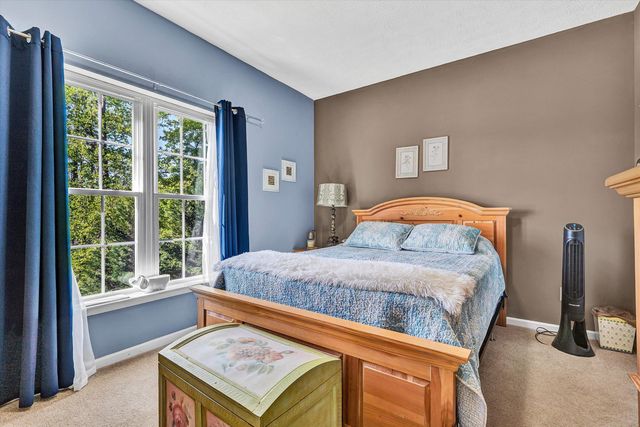 400 Sourwood DR, Hardy, VA 24101