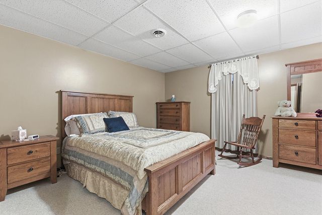 710 E TARR ST, Centralia, MO 65240