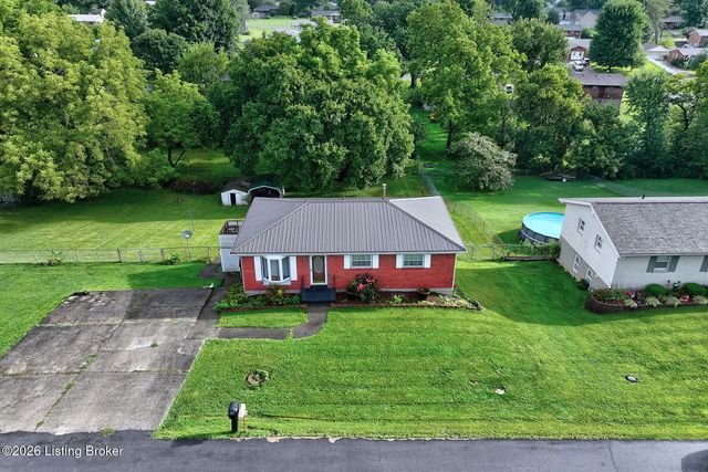 1077 Dotland Cir, Shelbyville, KY 40065
