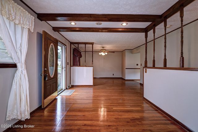 1077 Dotland Cir, Shelbyville, KY 40065