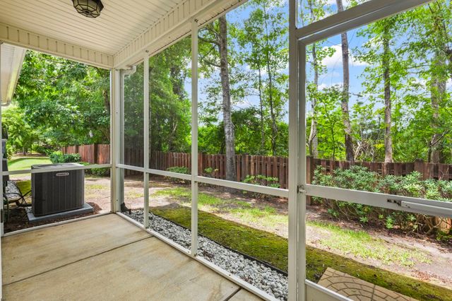 1698 Low Country Pl Apt E, Myrtle Beach, SC 29577