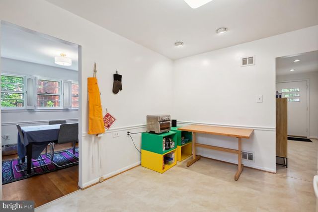 8504 SUNDALE DR, Silver Spring, MD 20910