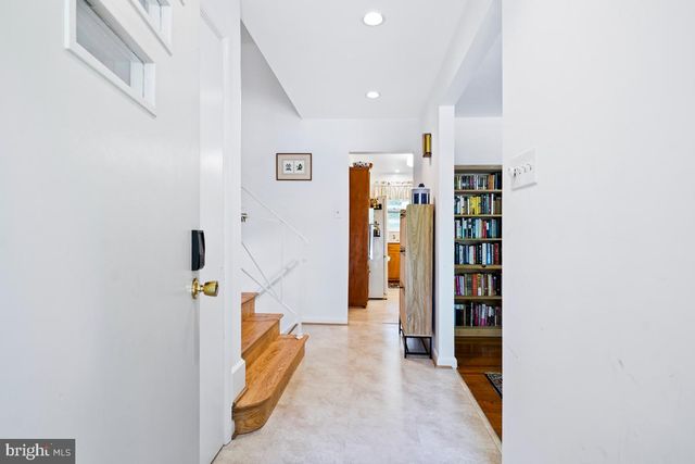 8504 SUNDALE DR, Silver Spring, MD 20910