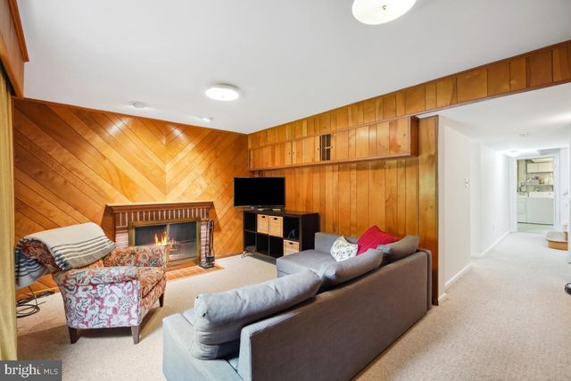 8504 SUNDALE DR, Silver Spring, MD 20910