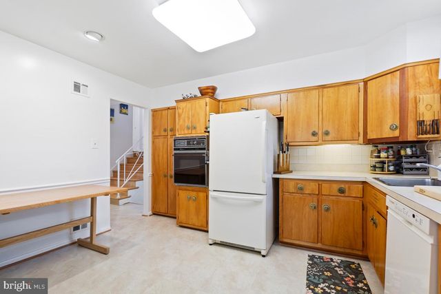 8504 SUNDALE DR, Silver Spring, MD 20910