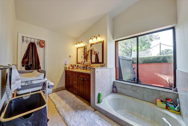 10966 NW 14th Street, Coral Springs, FL 33071